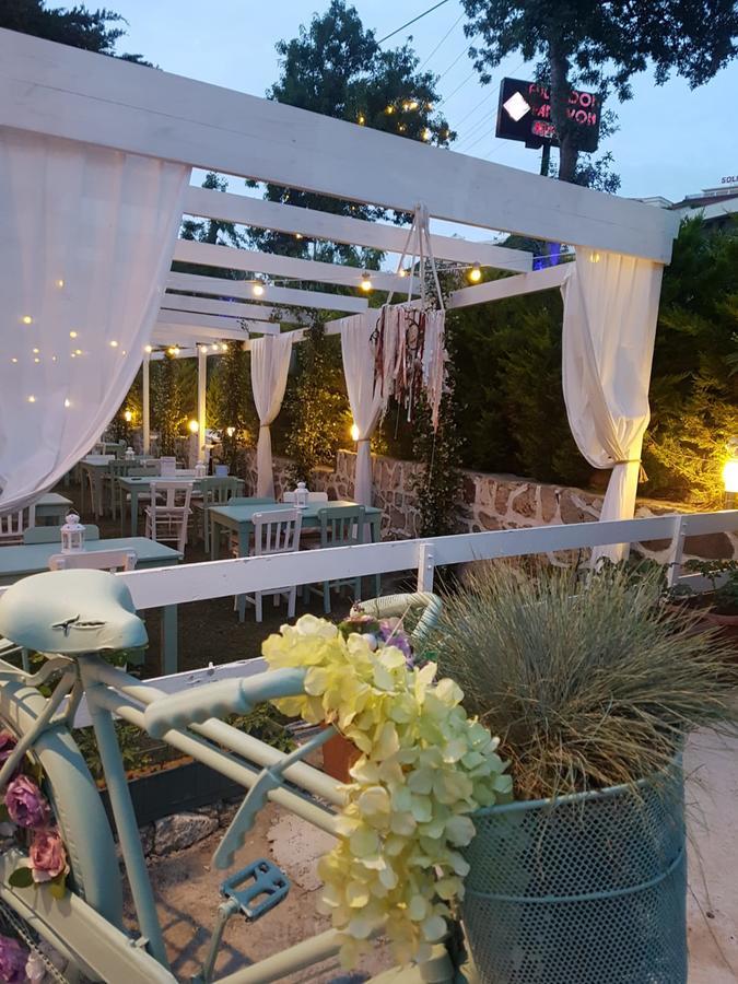 Fullmoon Rooms Cesme Çeşme Exteriér fotografie