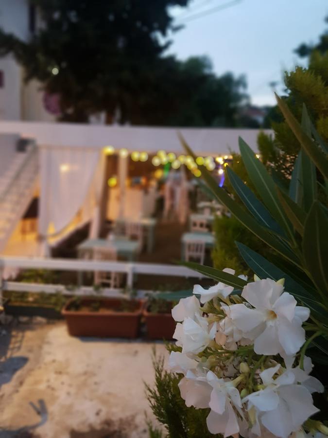 Fullmoon Rooms Cesme Çeşme Exteriér fotografie